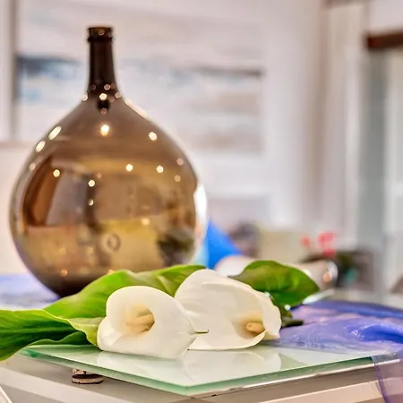Appartamento Apartamento Buganvilia Sea *