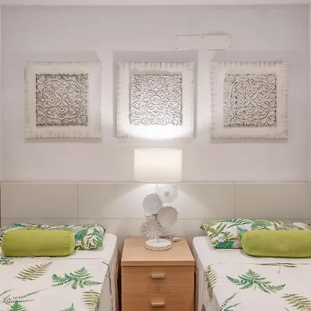 Apartment Apartamento Buganvilia Sea Alcudia (Mallorca)